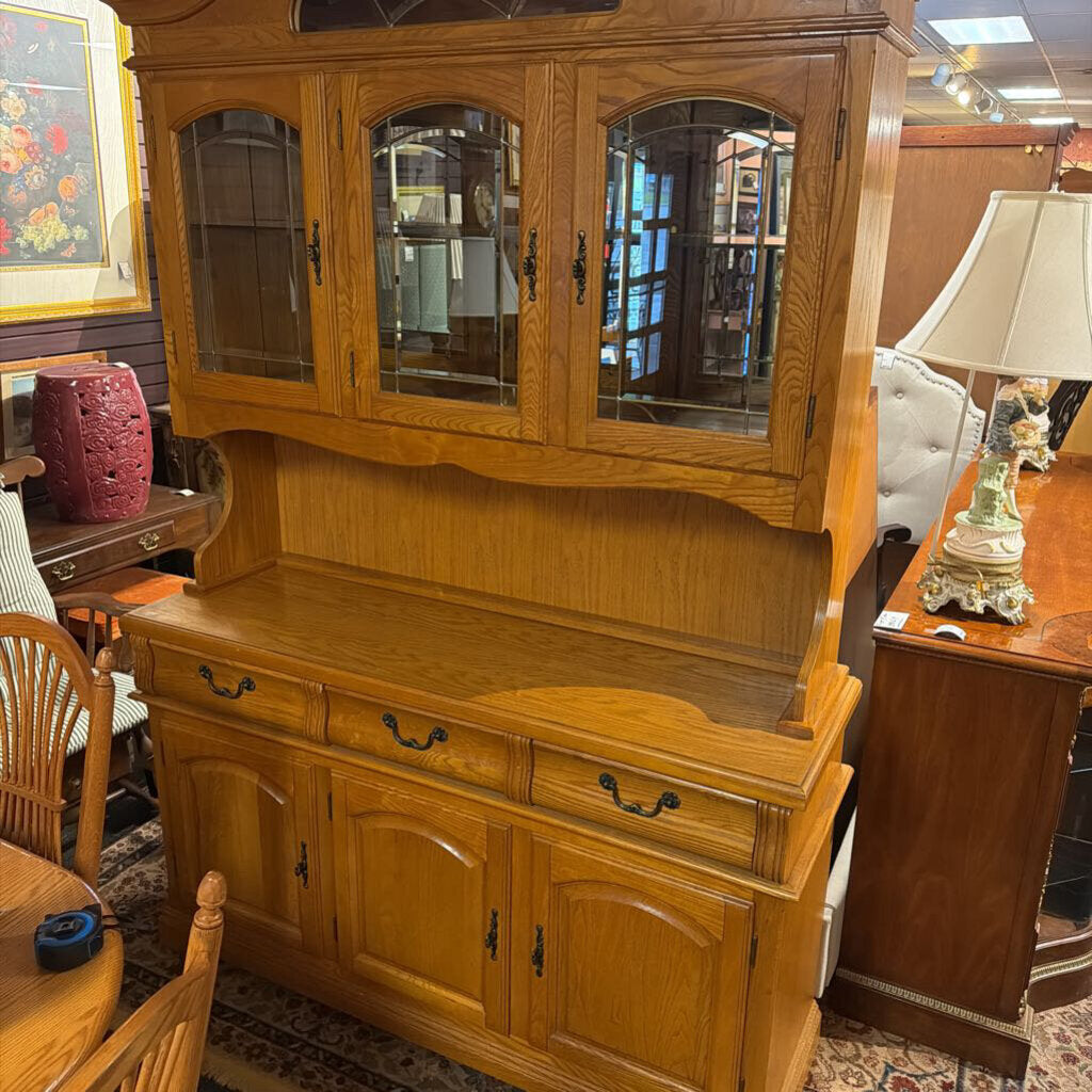2 Piece Oak Hutch