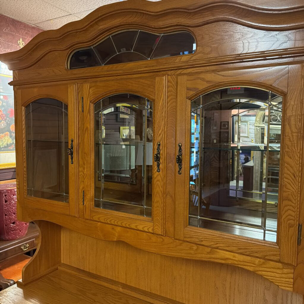 2 Piece Oak Hutch