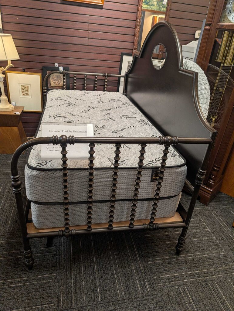 Quality Metal Daybed