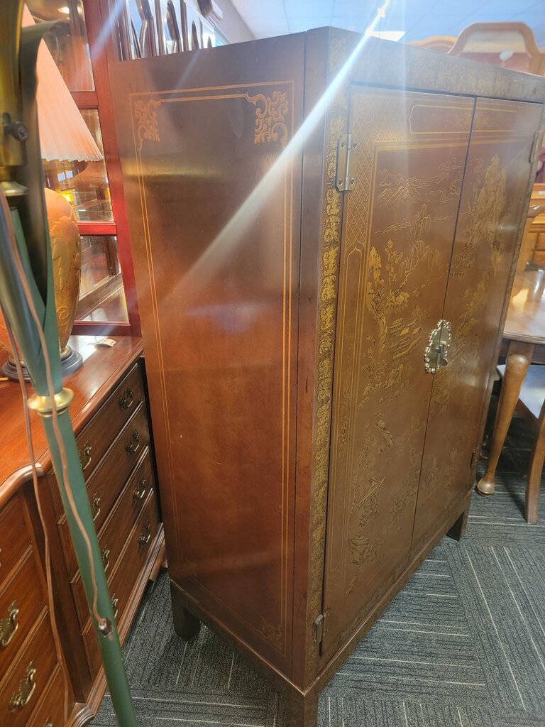 Drexel Heritage Chinoiserie Bar Cabinet