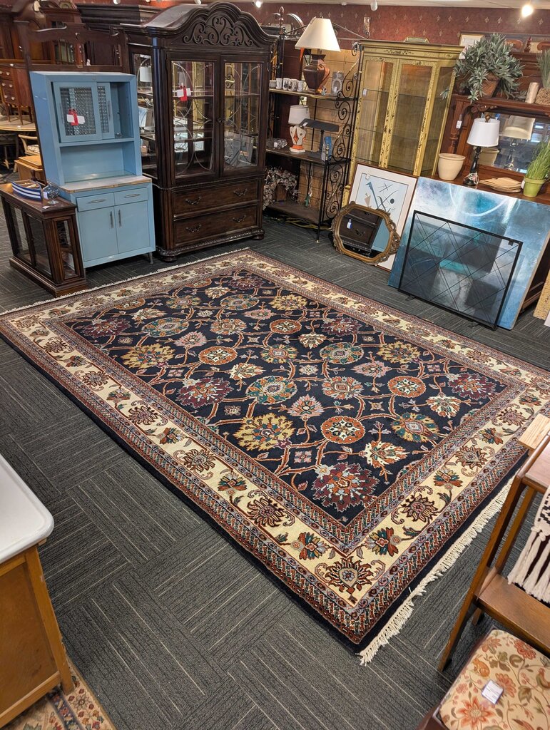 Hand Woven Area Rug (9ft 1" x 12 ft)