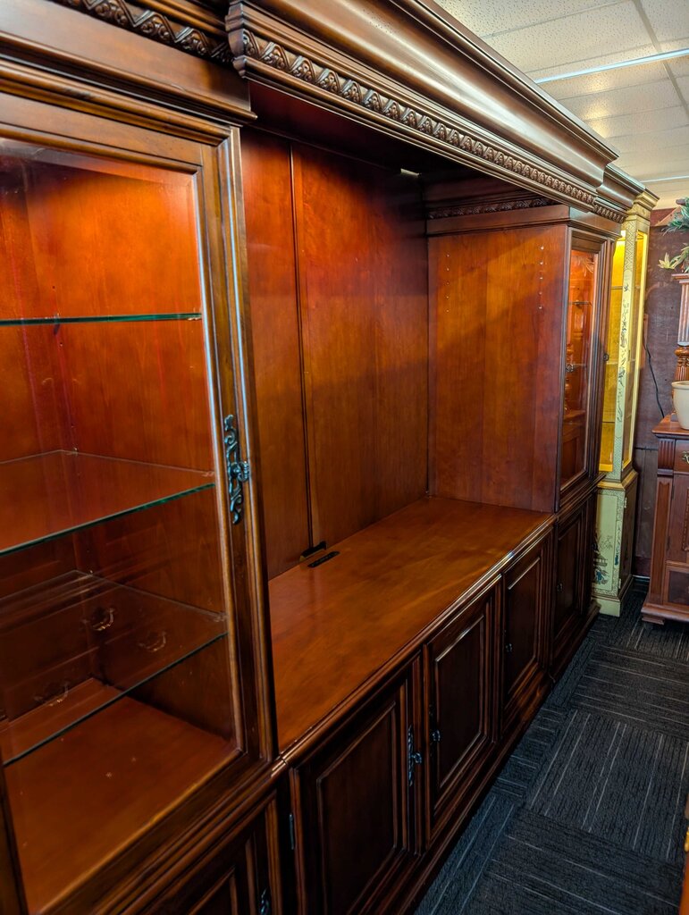 Traditional Wood Entertainment Center & Display Wall Unit