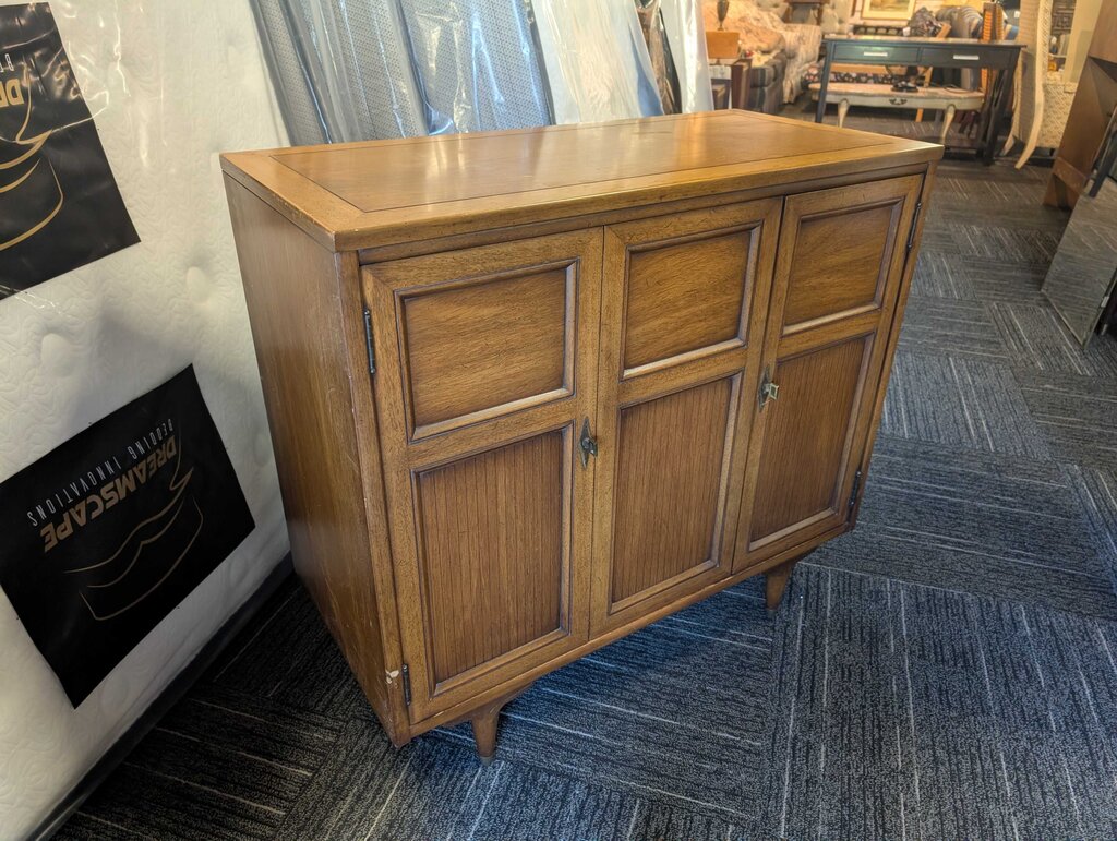 Vintage Imperial Server