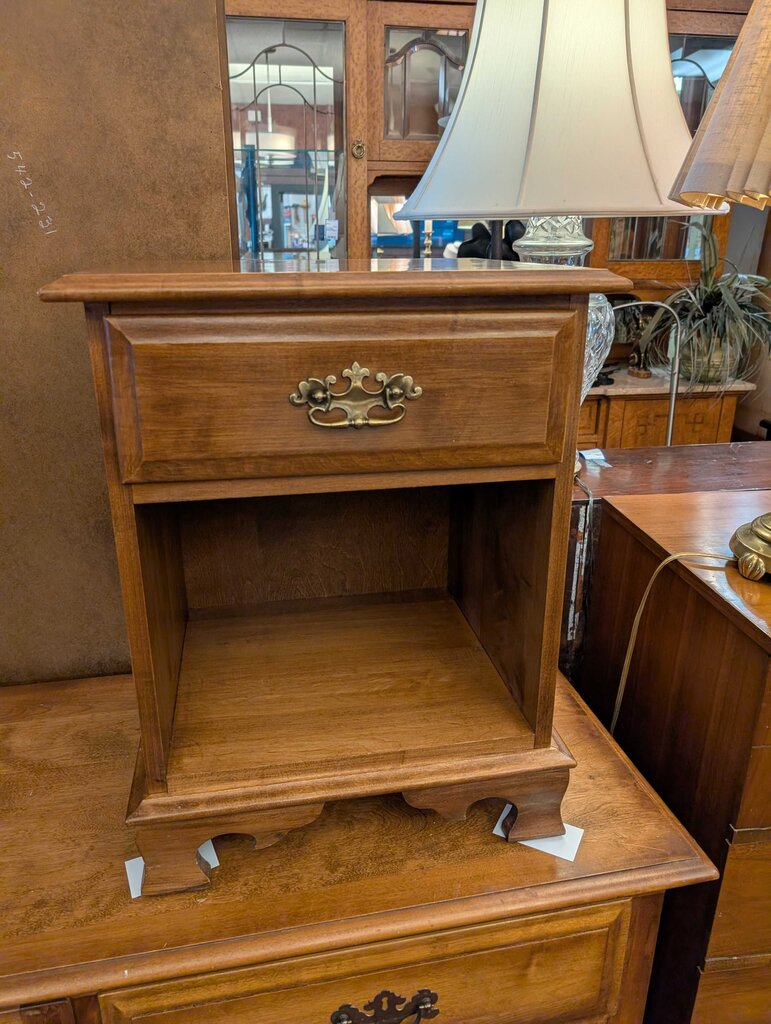Pair of Maple Nightstands by Moosehead Maple