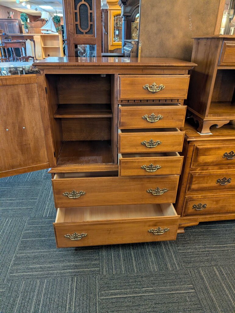 Solid Maple Chest by Moosehead Maple
