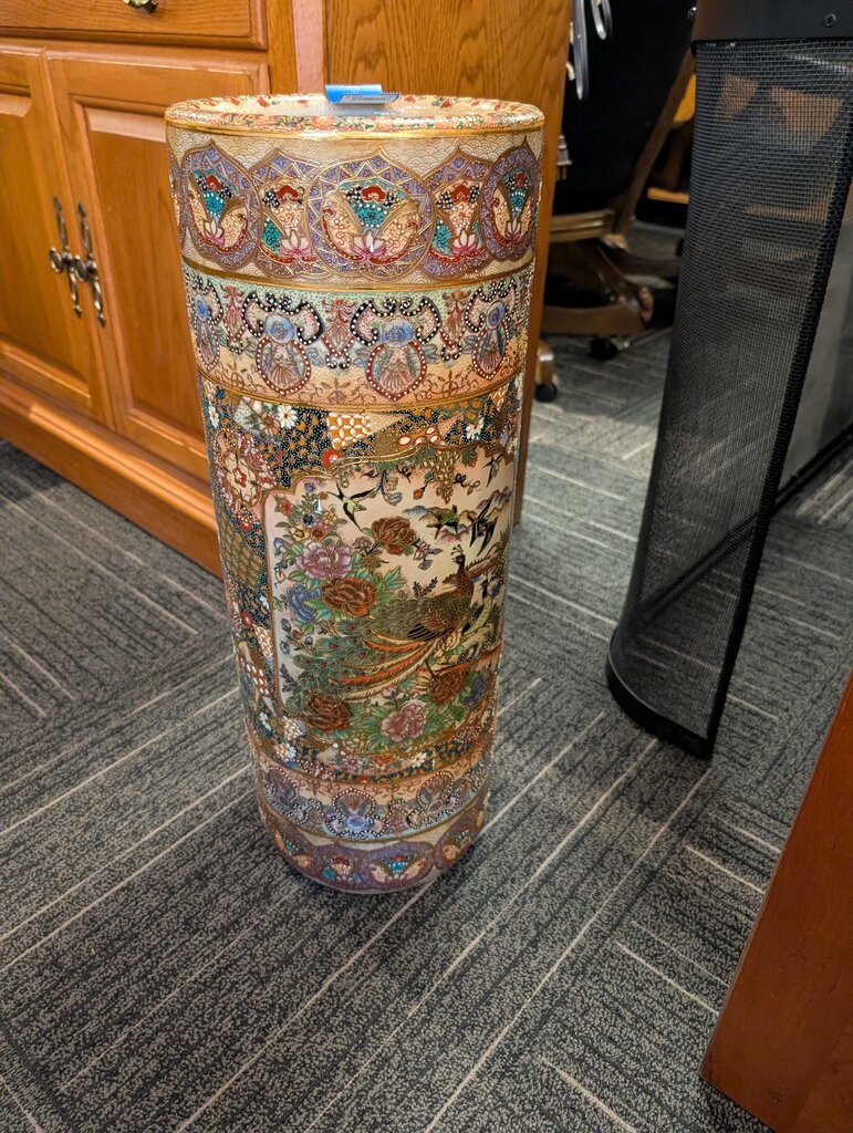 Vintage Satsuma Japanese Style Umbrella Stand