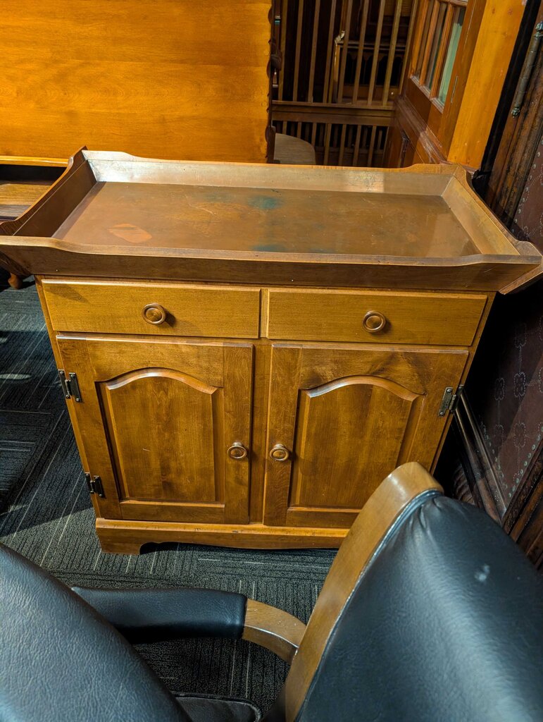 Solid Maple Dry Sink by Moosehead Maple