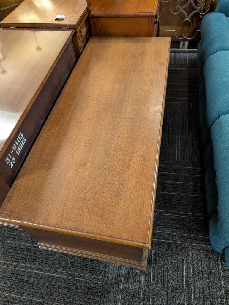 Colonial Revival Cedar Circa 1920