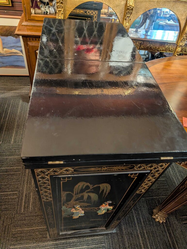 Chinoiserie Home Bar