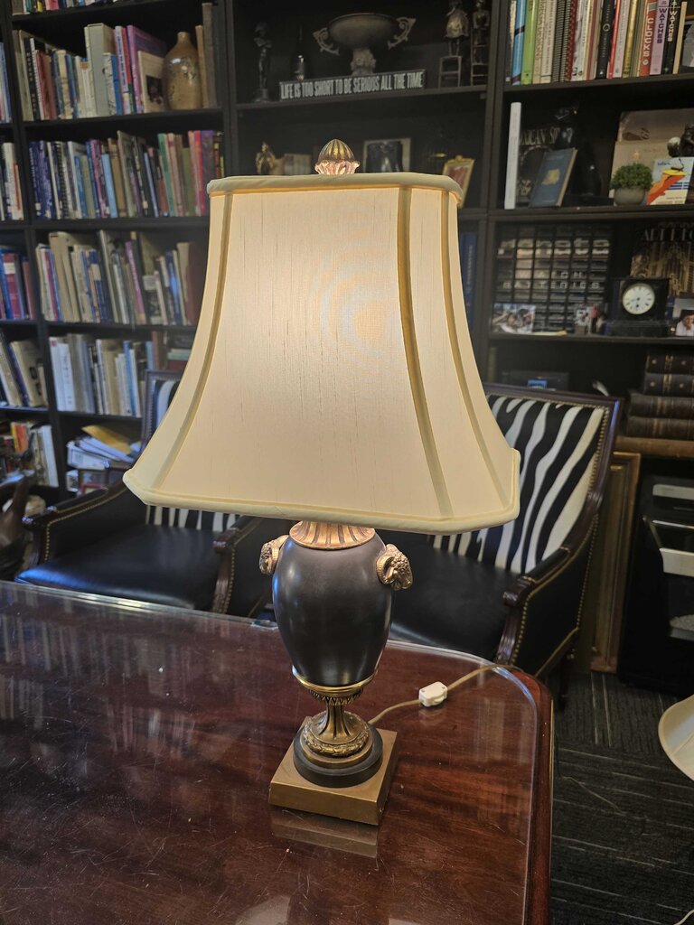 Quality Neoclassical Bronze Ram's Head Table Lamp