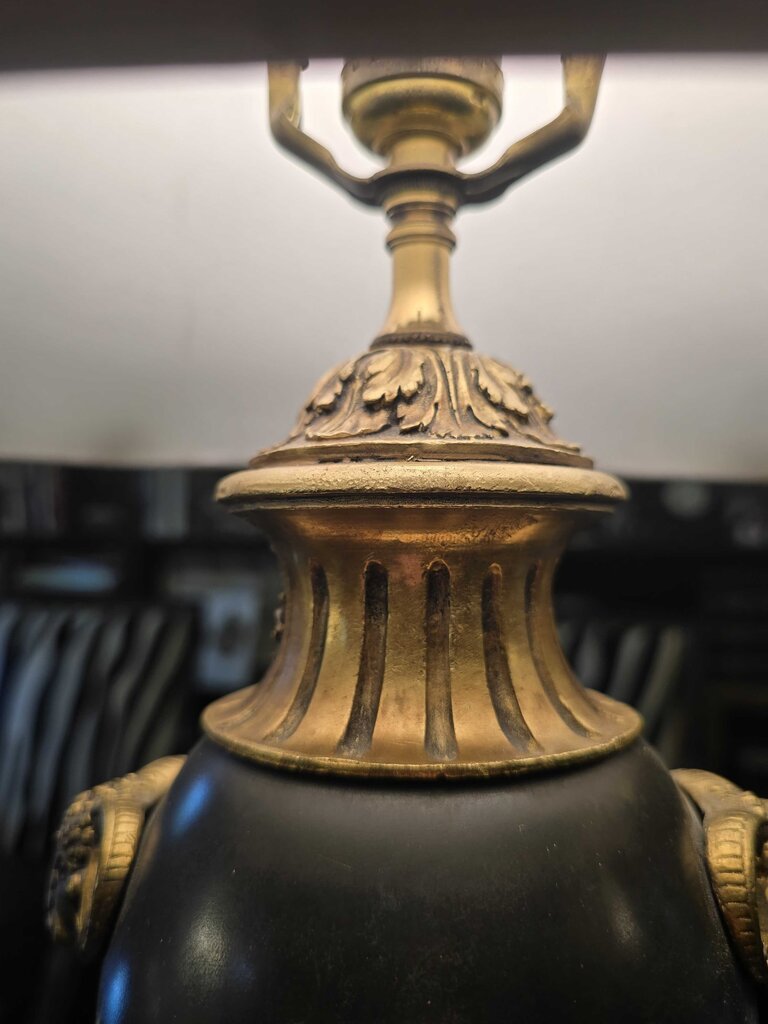 Quality Neoclassical Bronze Ram's Head Table Lamp