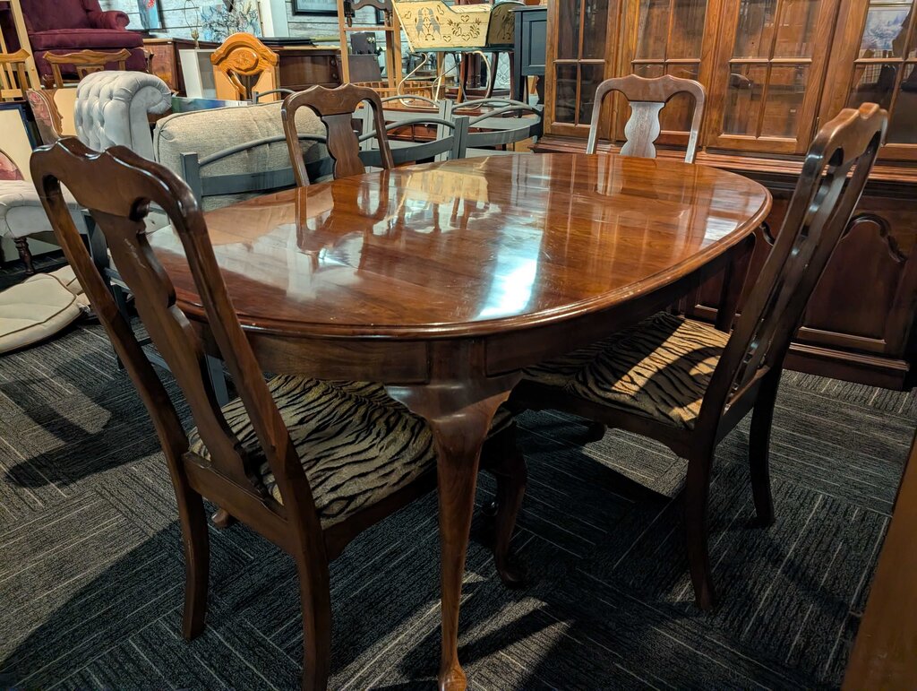 Cherry Table With Four Chairs