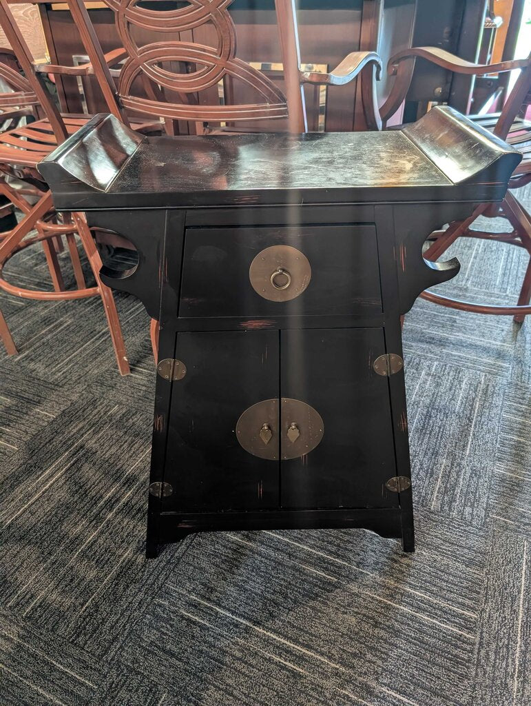 Asian Style Entry Stand