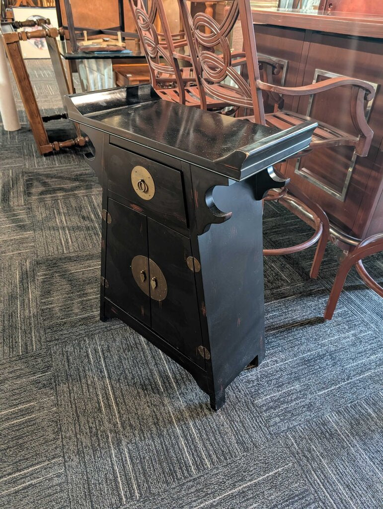 Asian Style Entry Stand