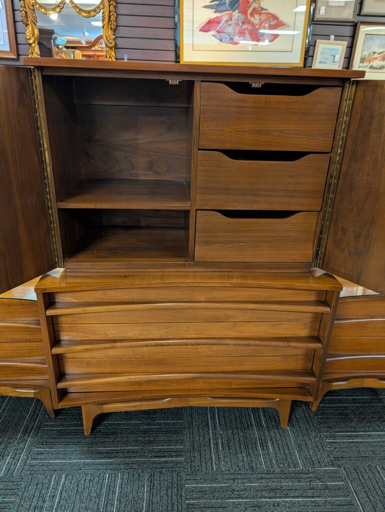 Five Piece Mid Century Modern Bedroom Set