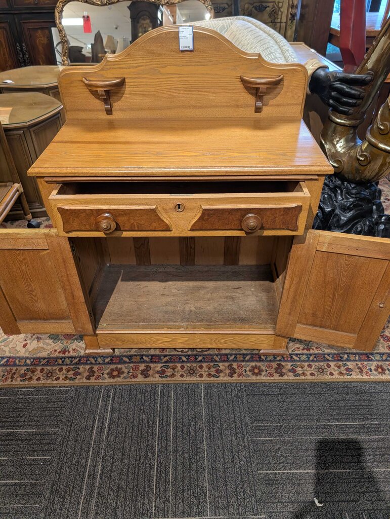 Antique Dry sink