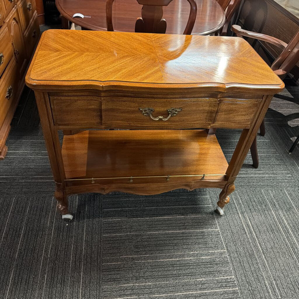 Vintage Rolling Server