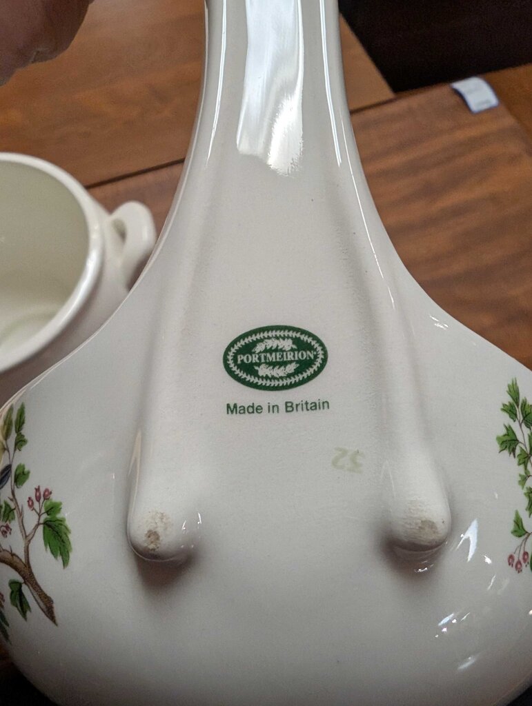 Portmeirion Soup Tureen & Ladle (Birds of Britain)