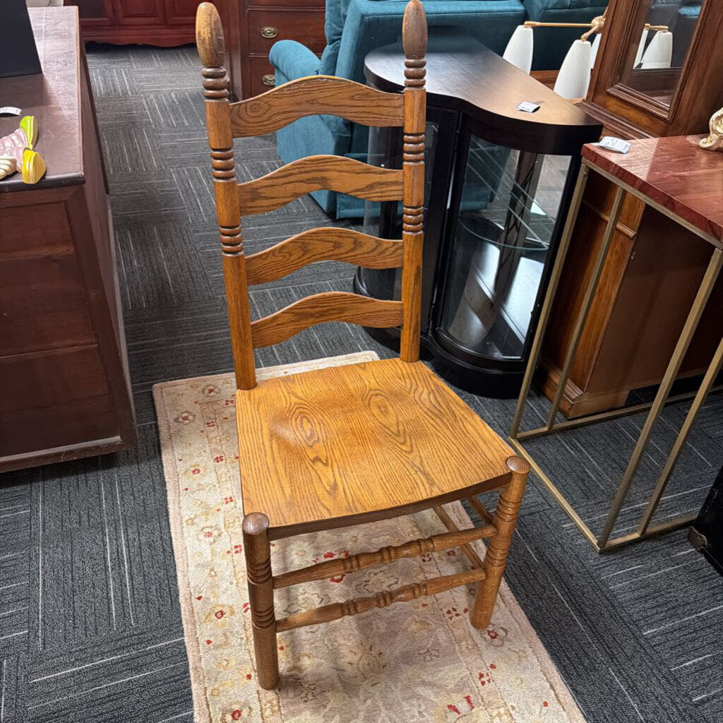 Oak Table With Six Ladderback Chairs