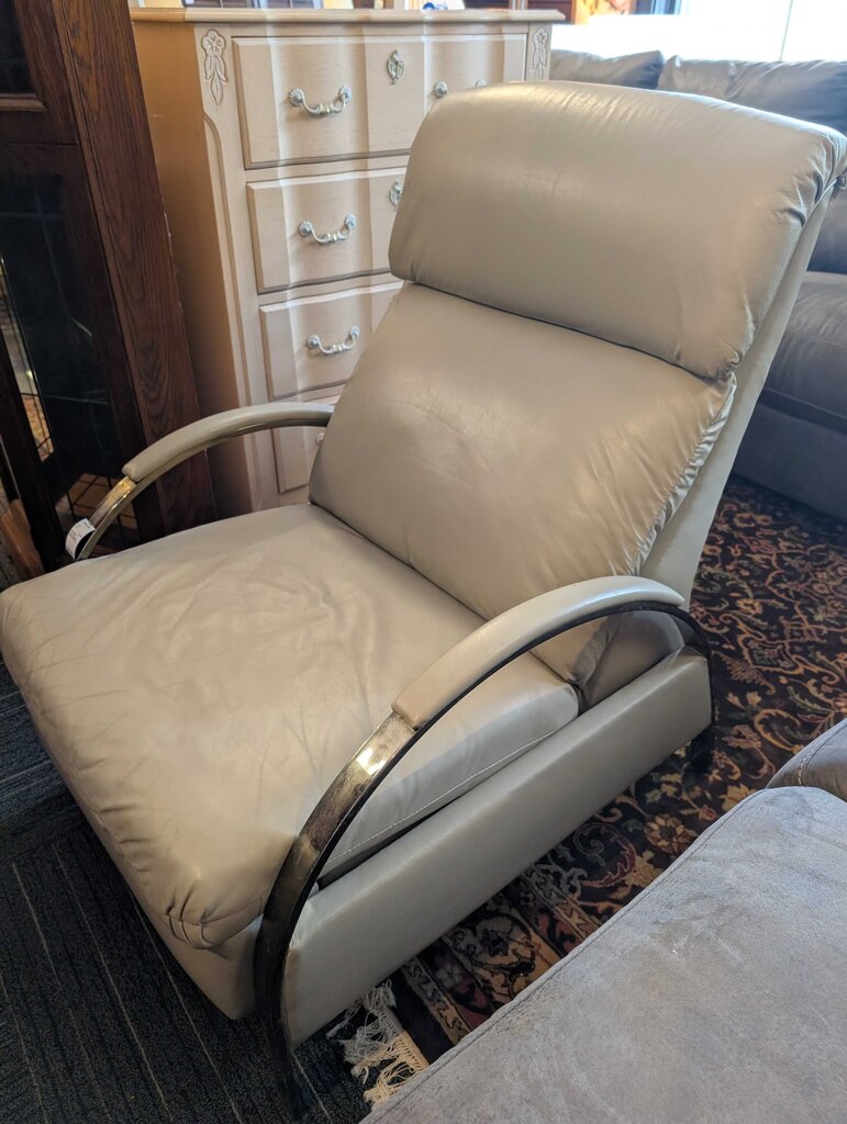Vintage Bradington Young Leather Recliner