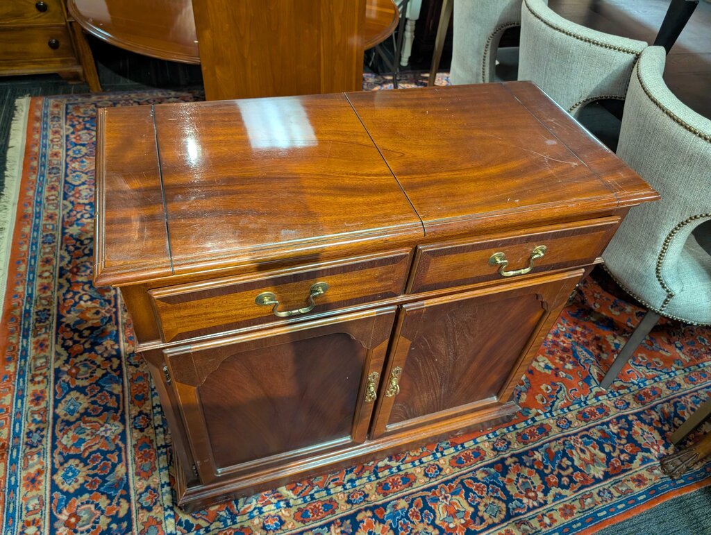 Mahogany Server