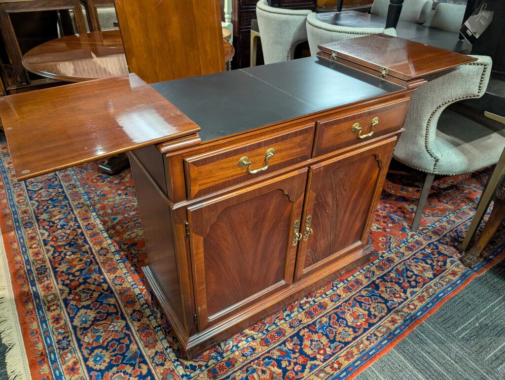 Mahogany Server