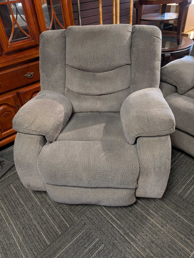 Grey Recliner (arms need some cleaning)