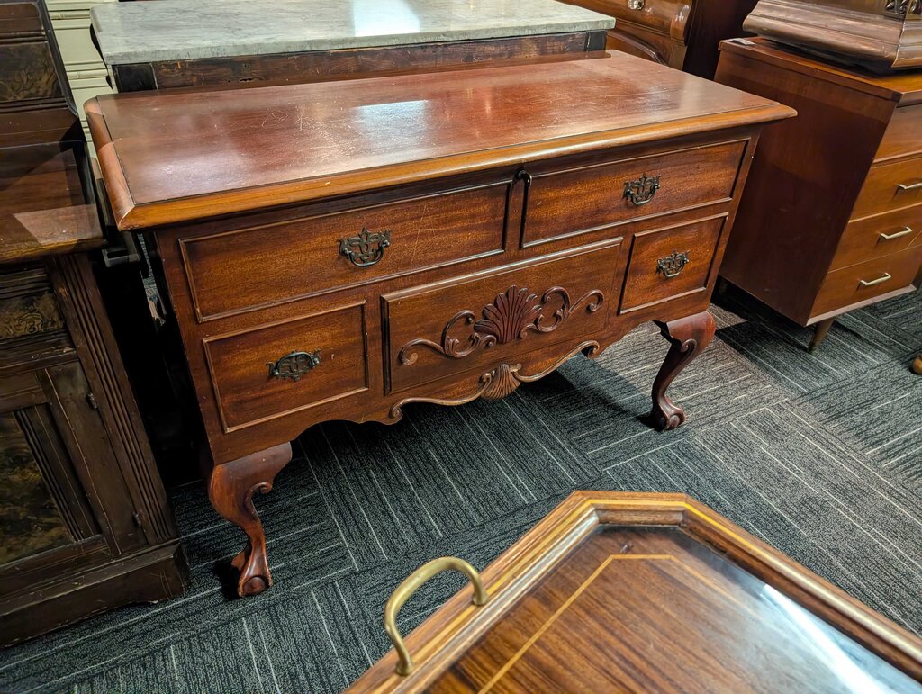 Queen Anne Blanket Chest