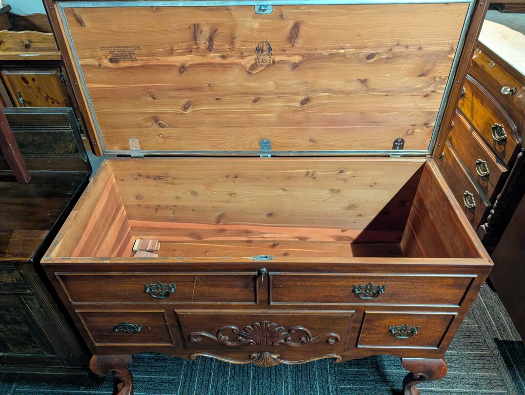 Queen Anne Blanket Chest