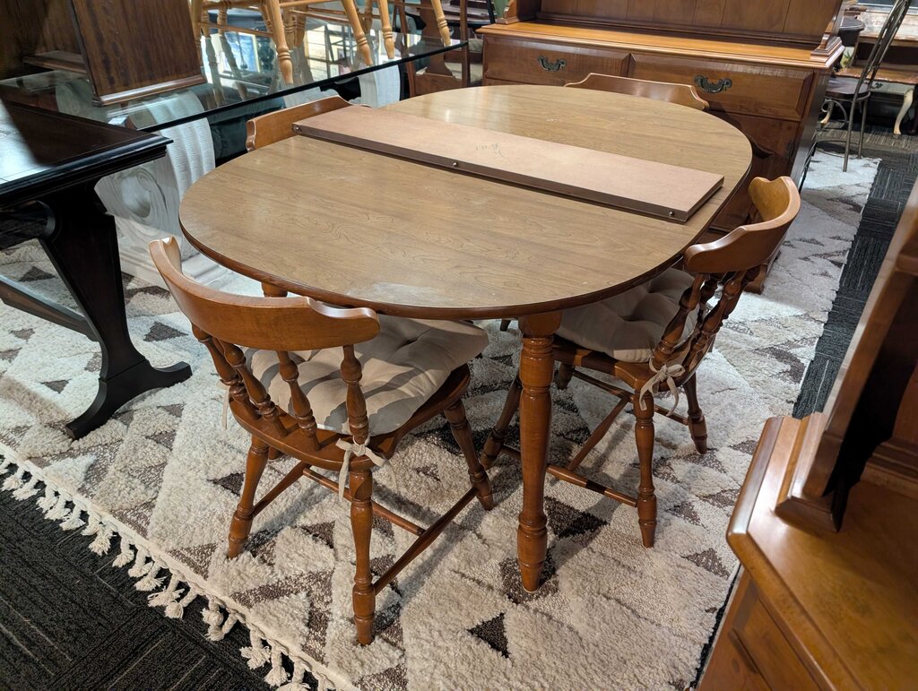 Vintage Table With Four Chairs By Hale