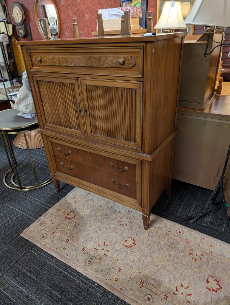 Vintage Chest Of Drawers