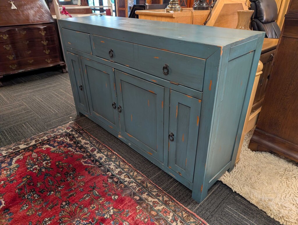 Country Distressed Media Stand