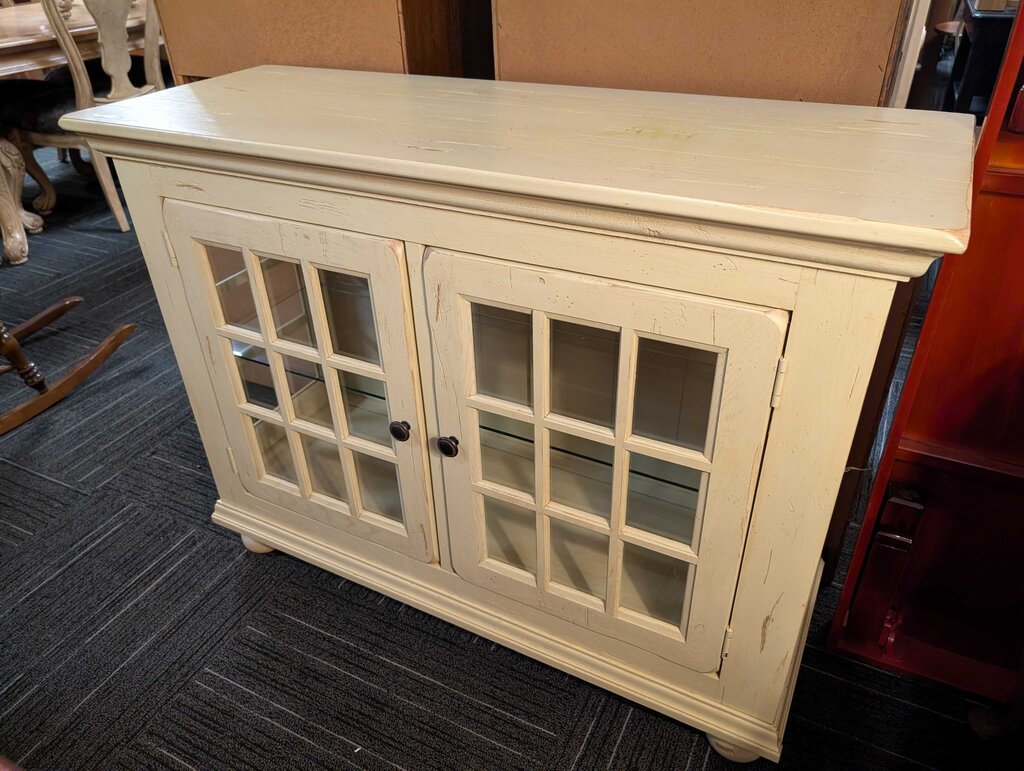 Broyhill Attic Heirlooms Solid Oak Media Console