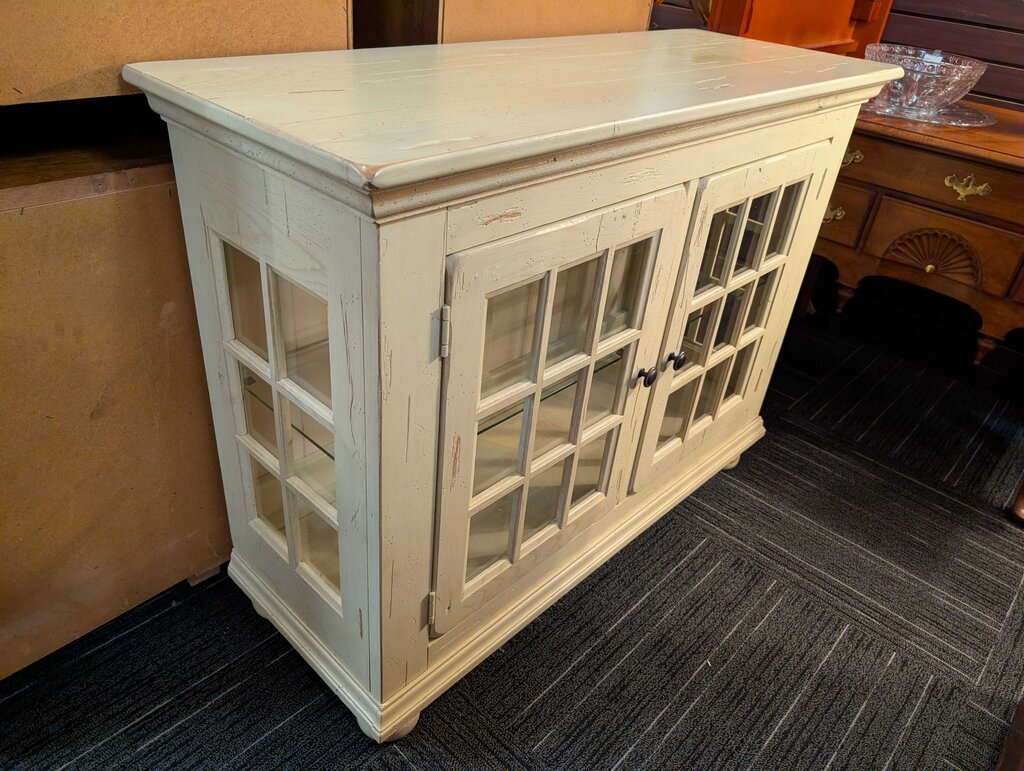 Country Style Display Cabinet