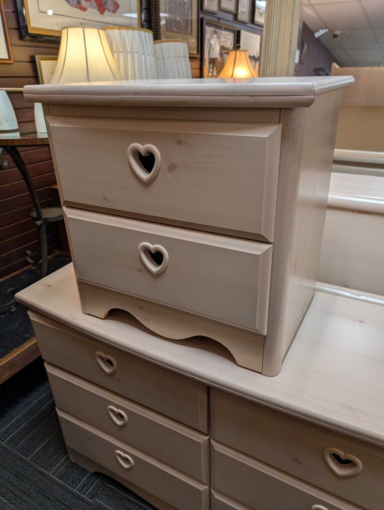 Knotty Pine Finish Nightstand