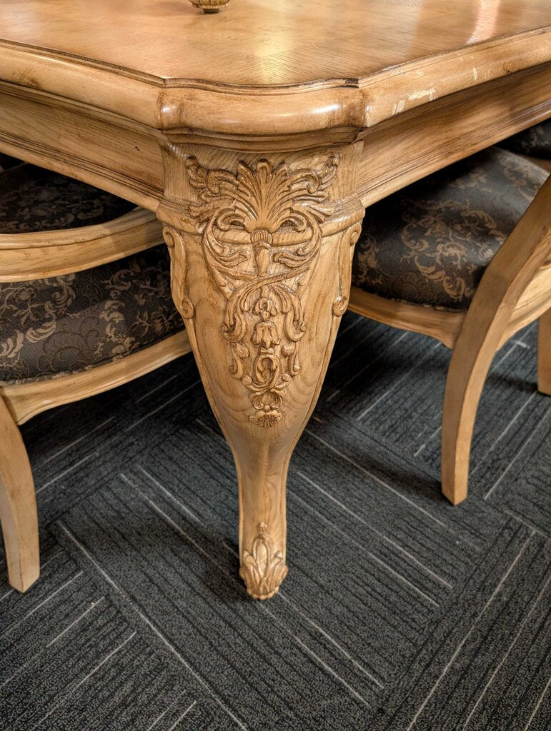 French Table With Eight Chairs by American Drew