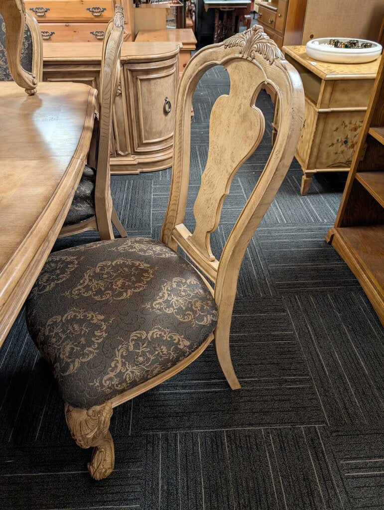 French Table With Eight Chairs