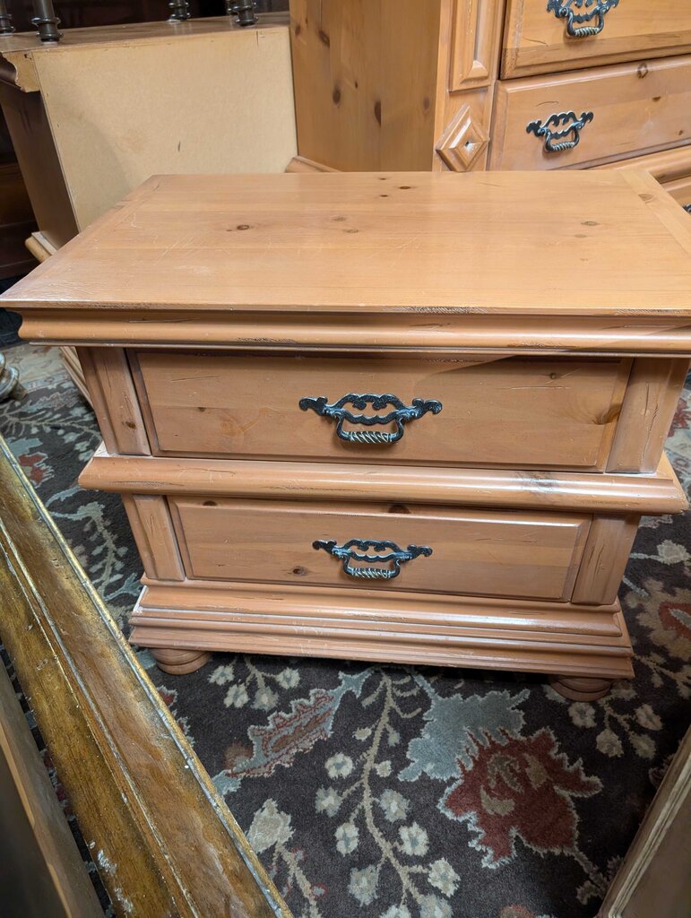 Knotty Pine Finish Nightstand