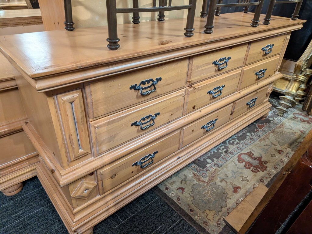 Knotty Pine Finish Dresser