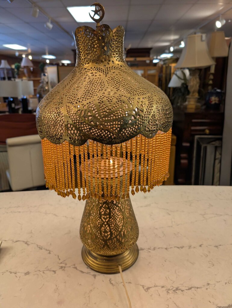 Vintage Damascus Table Lamp