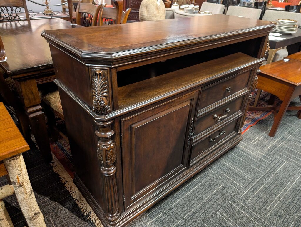 Modern Media Console
