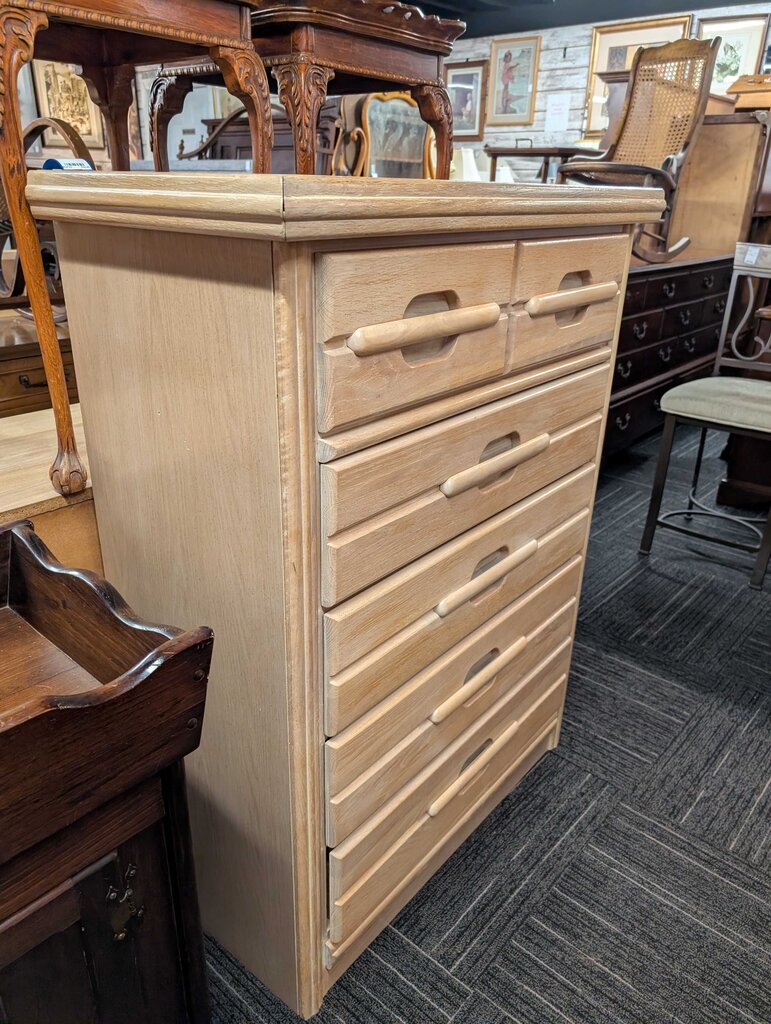 Vintage Chest Of Drawers