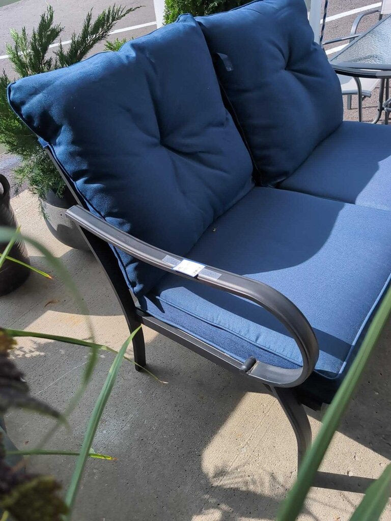 Patio Settee