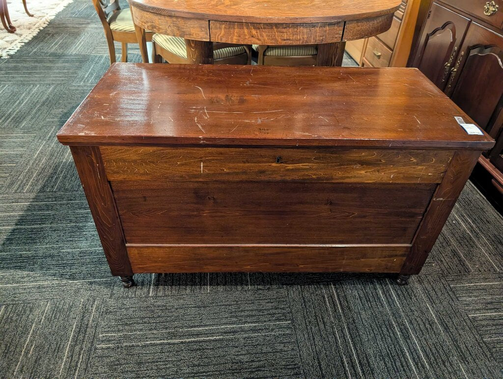 Vintage Blanket Chest/Trunk