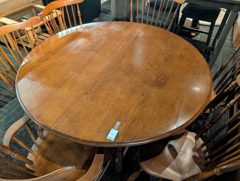 Heywood Wakefield Table With Six Chairs