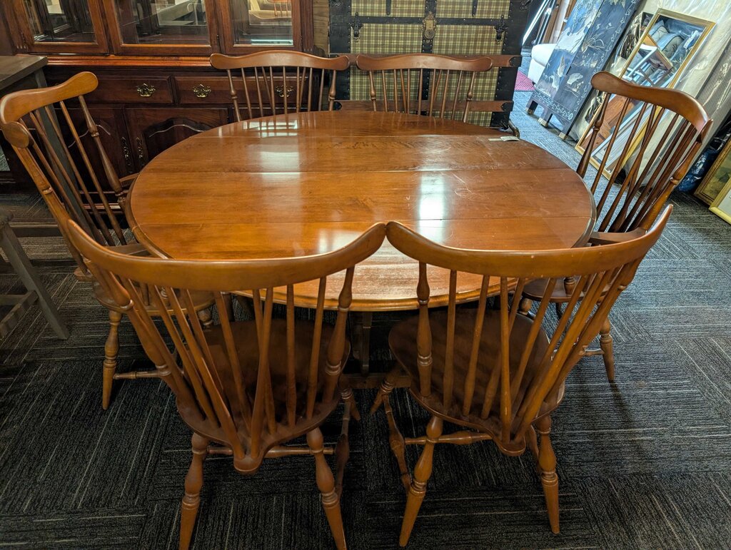 Heywood Wakefield Table With Six Chairs