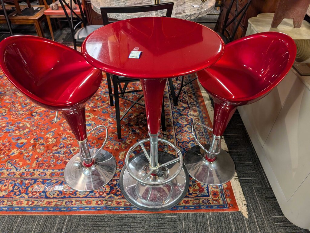 Modern Pub Table With Stools