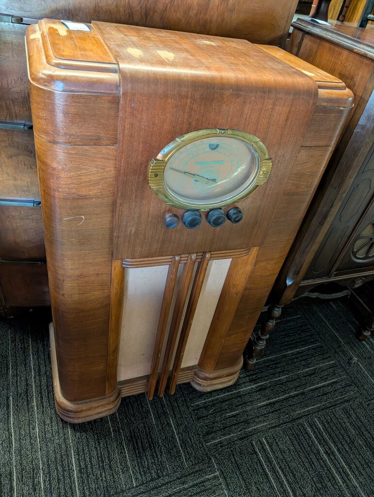 Antique Radio