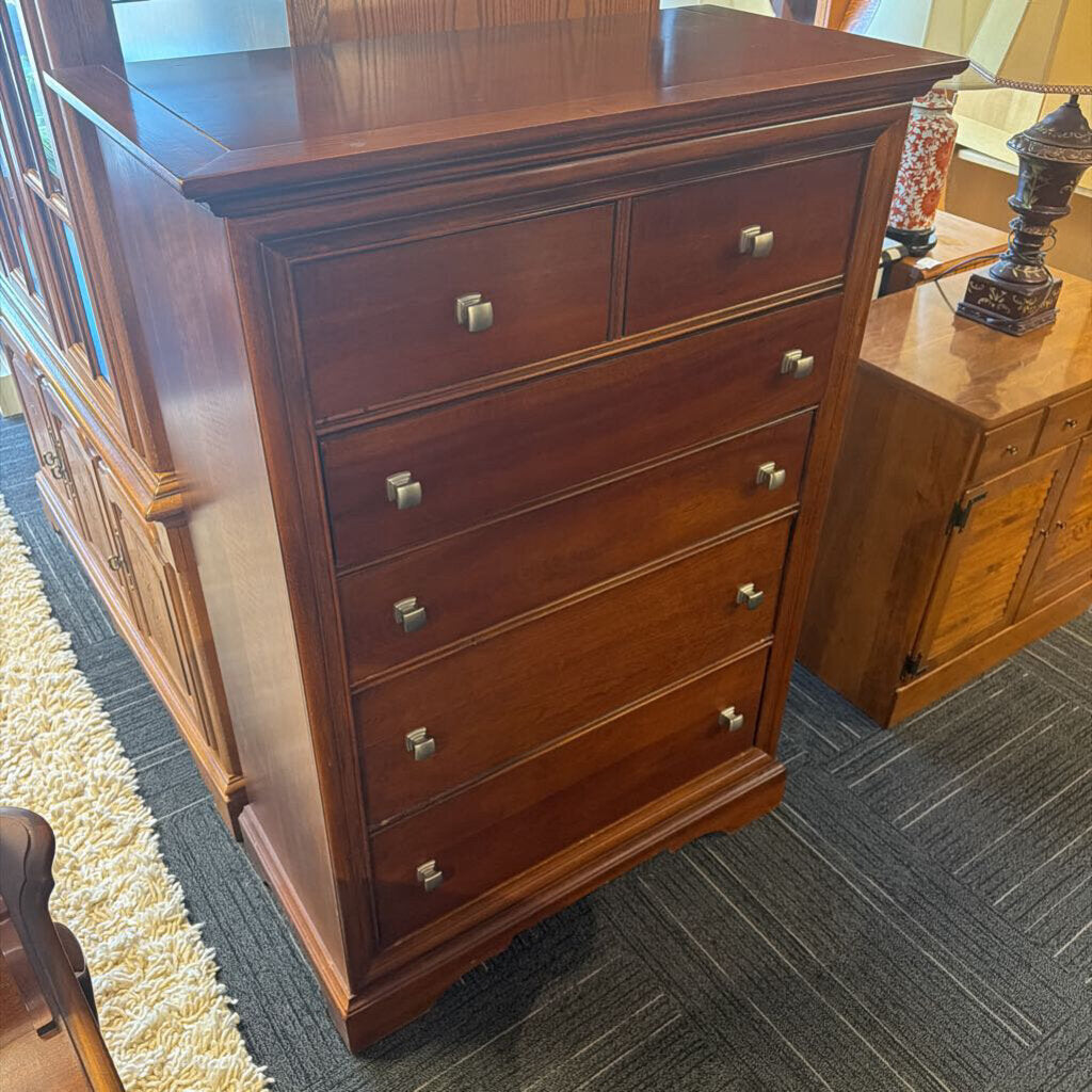 Six Drawer Cherry Chest by Vaughan-Bassett