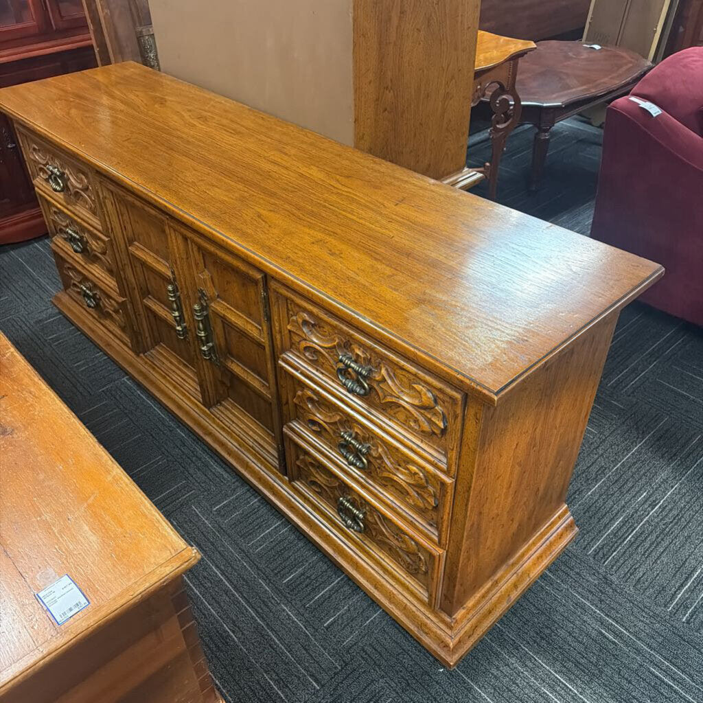 Vintage Mediterranean Dresser